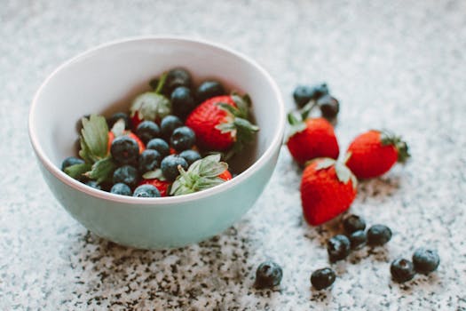 bowl of mixed berries