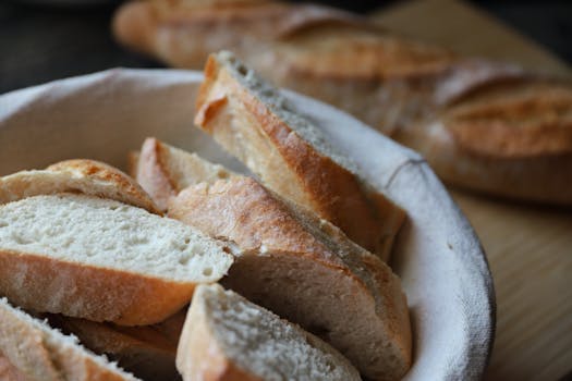 Whole grain bread and white bread comparison