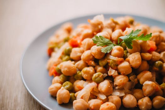 nutritious meal with legumes and vegetables