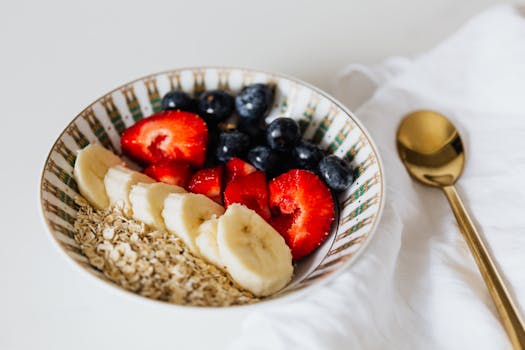 image of healthy oatmeal with fruits